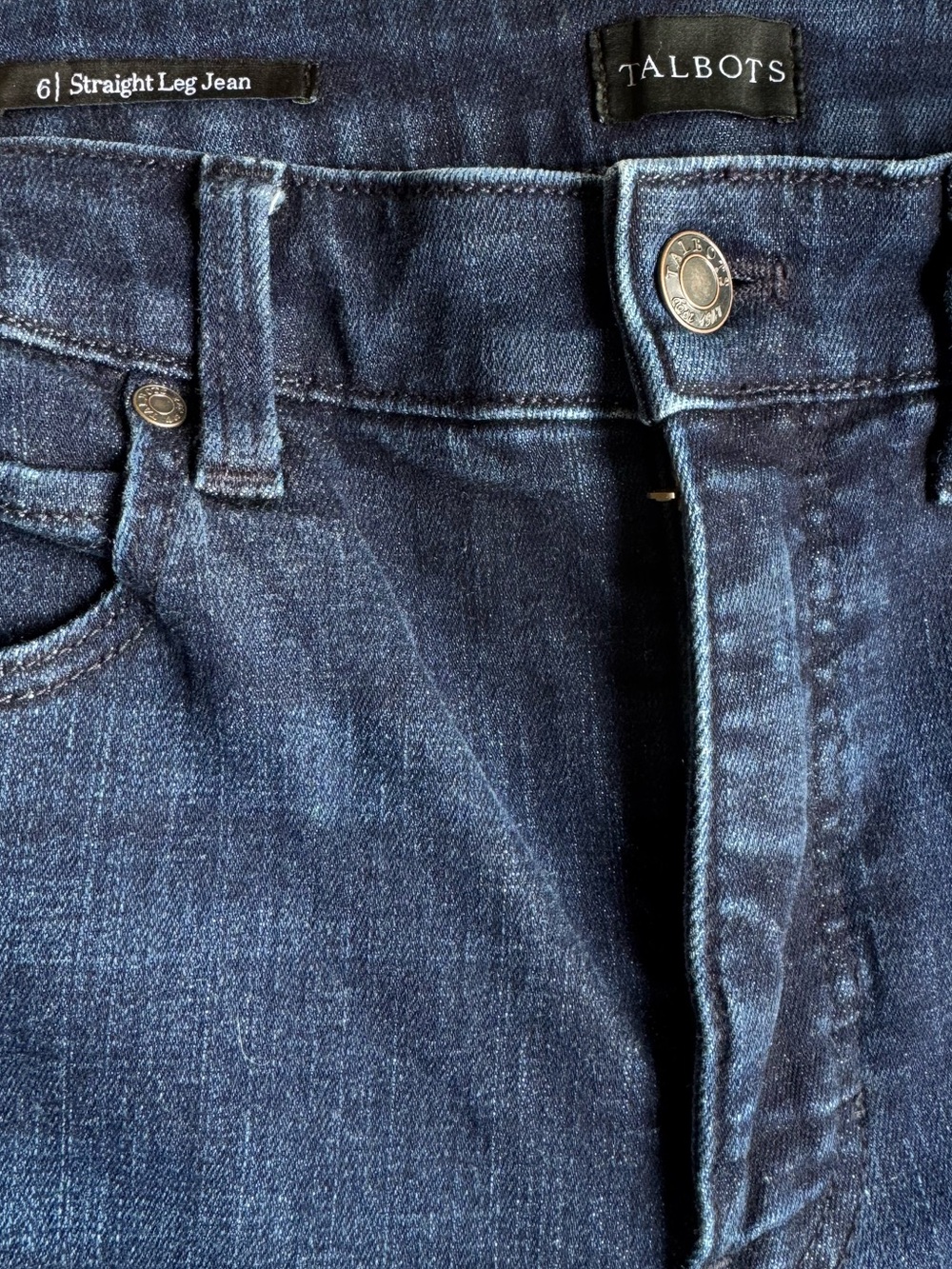 Talbots Women’s Straight Leg Jeans Size 6 - Picture 2 of 6